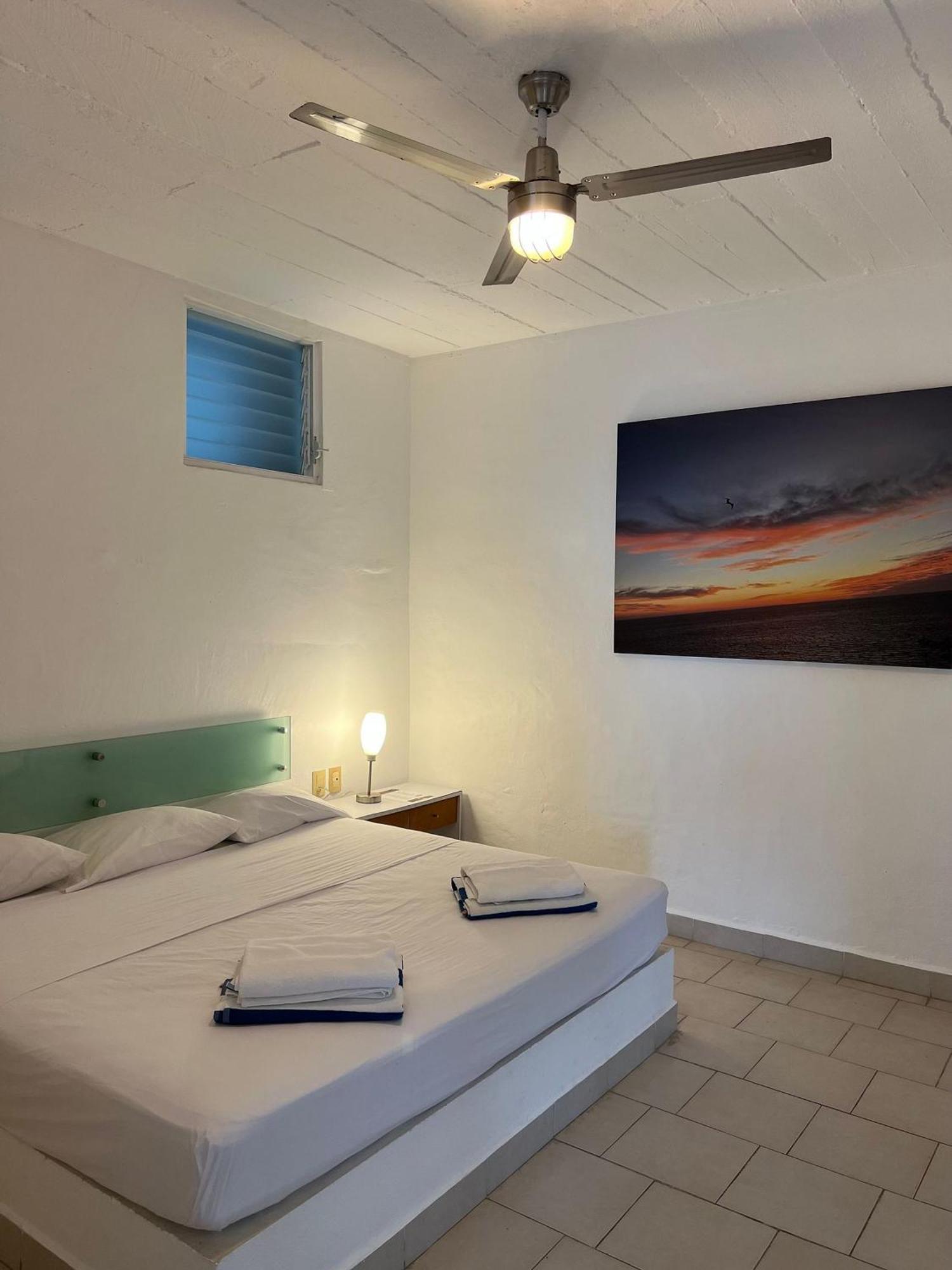 Casas Del Acantilado - * Acapulco